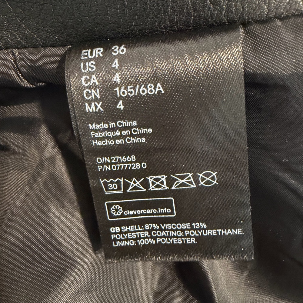 H&M Faux Leather Skirt With Silver Zipper - Picture 7 of 7
